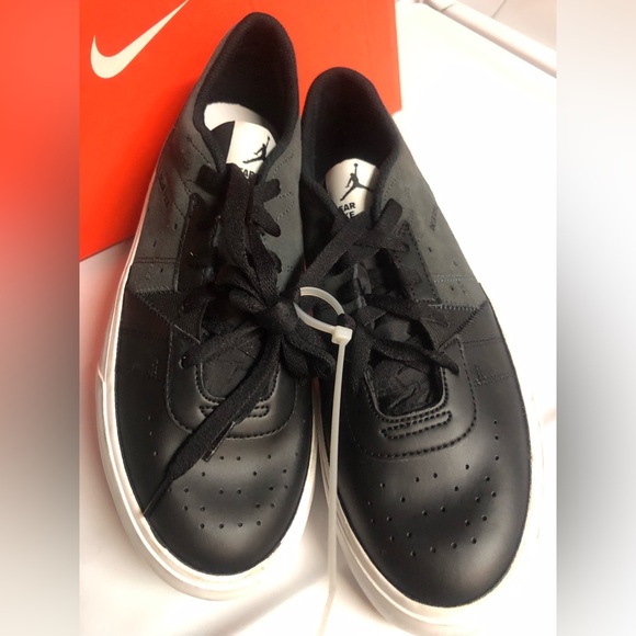 Dear Mike Sneakers - Picture 3 of 8